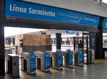 Molinetes-tren-Sarmiento