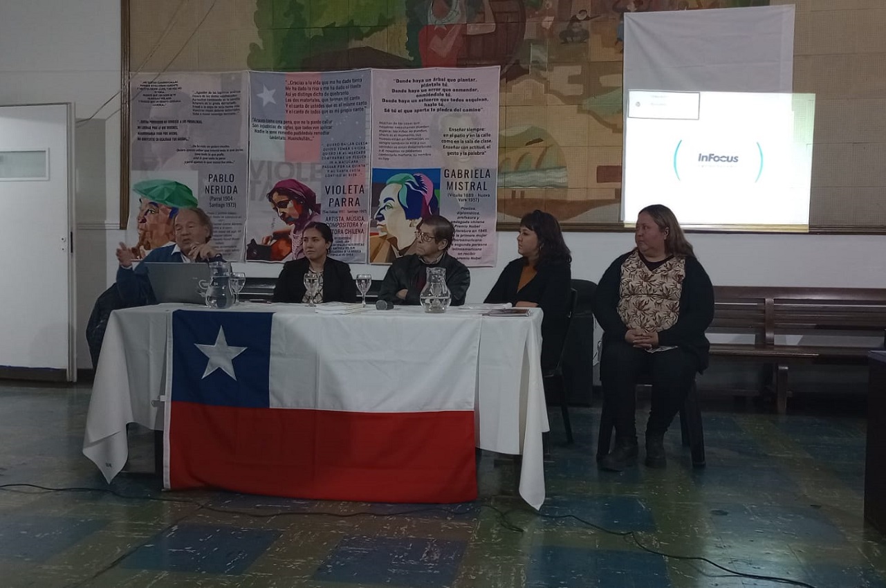 Premio a LU4, día de las infancias, festejos populares...